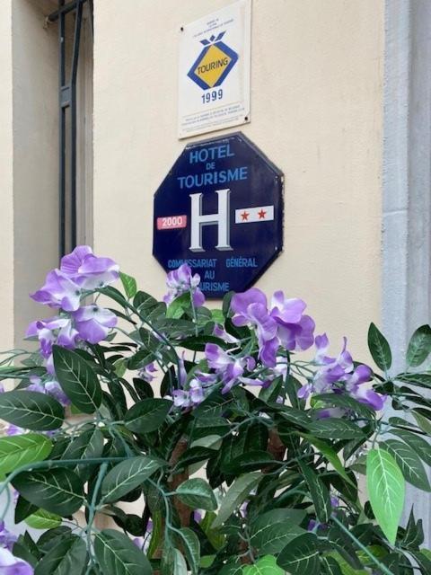 Hotel Le Home Saint Louis Wersal Zewnętrze zdjęcie
